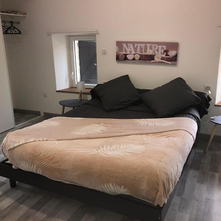 Gite Zen Pres Thermes De Jonzac Bois Екстериор снимка